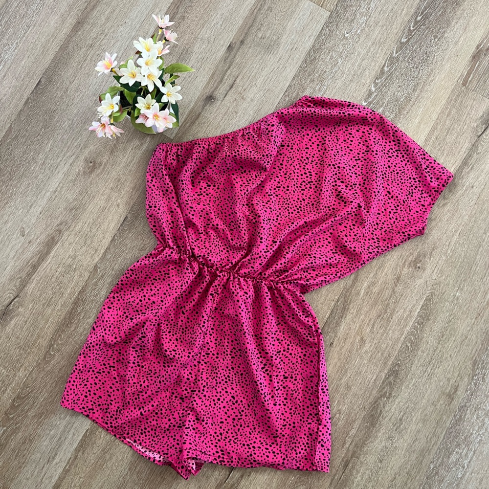 Pink Leopard Print One Shoulder Romper Size Small NWOT